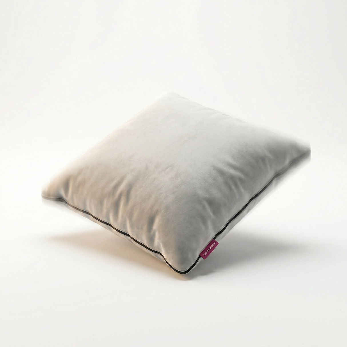 مخده مايكروفايبر ثلاثيه