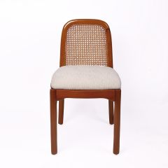 Dresser chair